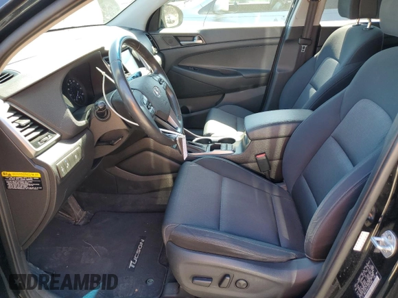 2018 Hyundai Tucson Sport z VIN KM8J3CAL3JU741660, wystawiony jako Copart lot #50521845 z przebiegiem 49 223 mil mil oraz Nie do naprawy • Non repairable. Historia ofert i sprzedaży dostępna na DreamBid. Obrazek 7.