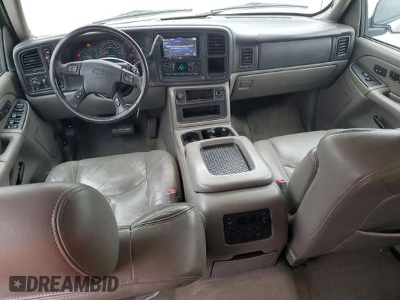 2004 Chevrolet Suburban Z71 with VIN 3GNFK16Z04G153177, listed as a Copart auction lot 44893795 with 222,092 mi miles and Salvage Title. Bid and sale history available at carsss.com. Image 8.