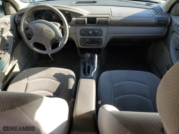 2004 Chrysler Sebring LX with VIN 1C3EL46R34N184471, listed as a Copart auction lot 86719004 with 172,373 mi miles and Salvage Title. Bid and sale history available at carsss.com. Image 8.