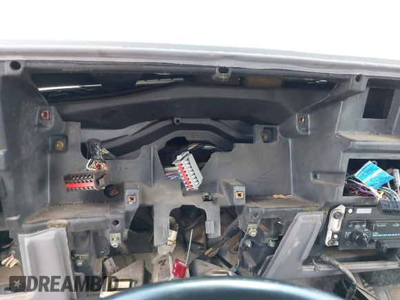 1993 Ford Ranger STX with VIN 1FTCR14U5PPB61175, listed as a IAAI auction lot 42057911 with Not provided miles and . Bid and sale history available at DreamBid. Image 6.