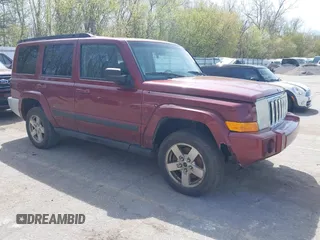 2007 Jeep Commander Sport with VIN 1J8HG48K27C661932, listed as a IAAI auction lot 42132895 with 255,707 mi miles. Bid and sale history available at carsss.com. Image 1.