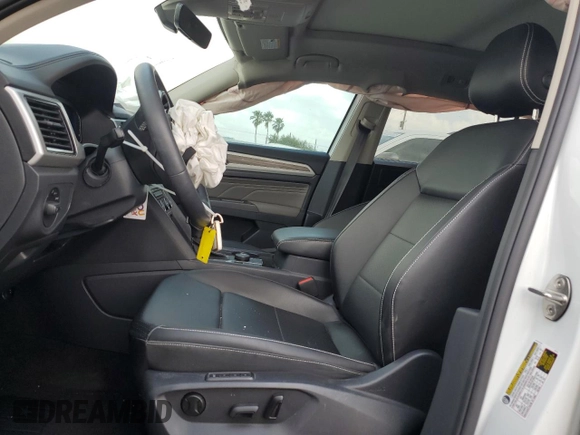 2023 Volkswagen Atlas SEL with VIN 1V2BR2CAXPC515819, listed as a Copart auction lot 50666225 with 43,872 mi miles and Salvage title. Bid and sale history available at DreamBid. Image 7.