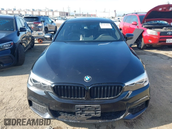 2017 BMW 5 Series 530i с VIN WBAJA5C30HG895896, выставлен на аукционе IAAI как лот 42387099 с пробегом Не указан миль и . История ставок и продаж доступна на DreamBid. Изображение 13.