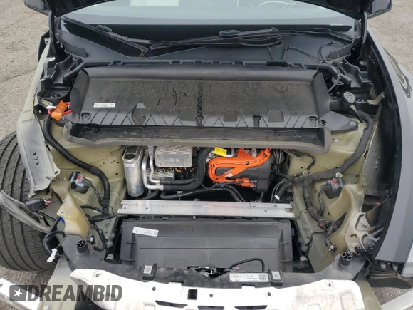 2024 Tesla Model Y с VIN 7SAYGDED4RF045915, выставлен на аукционе Copart как лот 55170415 с пробегом 13 234 миль миль и Списание • Salvage title. История ставок и продаж доступна на DreamBid. Изображение 11.