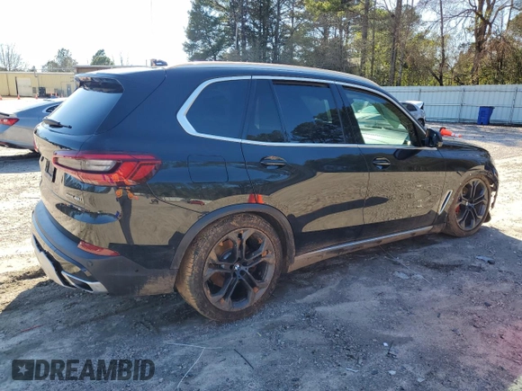 2019 BMW X5 xDrive40i with VIN 5UXCR6C51KLL33952, listed as a Copart auction lot 44620695 with 0 mi miles and Salvage Title. Bid and sale history available at carsss.com. Image 3.