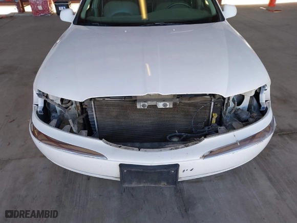 2000 Lincoln Continental with VIN 1LNHM97V9YY821894, listed as a IAAI auction lot 41657199 with 218,330 mi miles. Bid and sale history available at carsss.com. Image 6.
