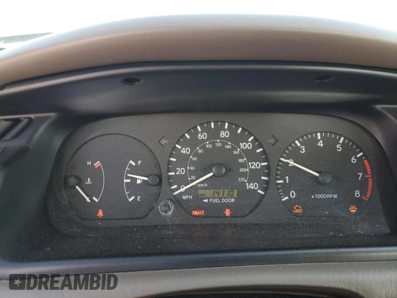 2001 Toyota Camry CE z VIN 4T1BG22K91U116124, wystawiony jako Copart lot #83041984 z przebiegiem 141 101 mil mil oraz Czysty tytuł • Clean title. Historia ofert i sprzedaży dostępna na DreamBid. Obrazek 9.