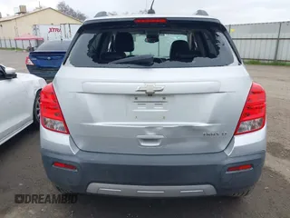 2015 Chevrolet Trax LT with VIN 3GNCJLSB2FL212718, listed as a IAAI auction lot 41657861 with 136,155 mi miles. Bid and sale history available at carsss.com. Image 16.
