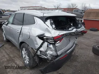 2020 Buick Enclave Essence with VIN 5GAEVAKW4LJ318833, listed as a IAAI auction lot 41834843 with 57,995 mi miles. Bid and sale history available at carsss.com. Image 3.