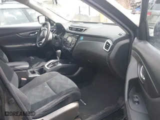 2016 Nissan Rogue S with VIN JN8AT2MV8GW140290, listed as a IAAI auction lot 42018066 with 136,219 mi miles. Bid and sale history available at carsss.com. Image 5.