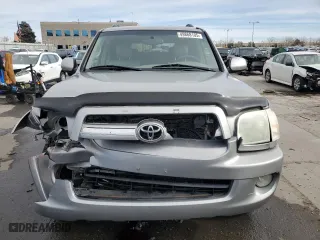 2006 Toyota Sequoia Limited with VIN 5TDBT48A66S267654, listed as a Copart auction lot 49868105 with 259,416 mi miles and Salvage Title. Bid and sale history available at carsss.com. Image 5.