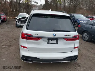 2022 BMW X7 M50i with VIN 5UXCX6C00N9K19775, listed as a IAAI auction lot 41256543 with 31,942 mi miles. Bid and sale history available at carsss.com. Image 16.