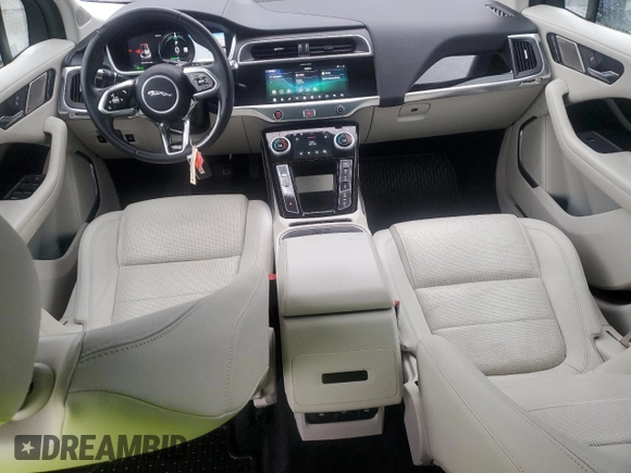 2019 Jaguar I-Pace S z VIN SADHB2S19K1F72929, wystawiony jako Copart lot #85820134 z przebiegiem 29 612 mil mil oraz Szkoda całkowita • Salvage title. Historia ofert i sprzedaży dostępna na DreamBid. Obrazek 8.