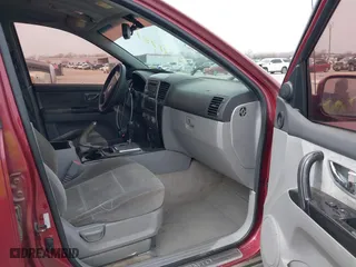 2007 Kia Sorento EX with VIN KNDJD736975698669, listed as a IAAI auction lot 41781263 with 154,170 mi miles. Bid and sale history available at carsss.com. Image 5.