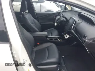 2017 Toyota Prius Plus with VIN JTDKARFP0H3053063, listed as a IAAI auction lot 41814866 with 87,303 mi miles and . Bid and sale history available at DreamBid. Image 5.