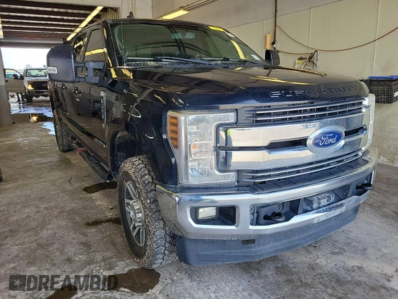 2019 Ford F-250 XL z VIN 1FT7W2BT0KED41596, wystawiony jako IAAI lot #42785422 z przebiegiem 246 034 mil mil oraz . Historia ofert i sprzedaży dostępna na DreamBid. Obrazek 5.