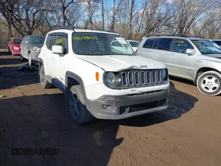 2015 Jeep Renegade Latitude z VIN ZACCJBBT0FPB55231, wystawiony jako IAAI lot #41638633 z przebiegiem 177 350 mil mil oraz . Historia ofert i sprzedaży dostępna na DreamBid. Obrazek 1.