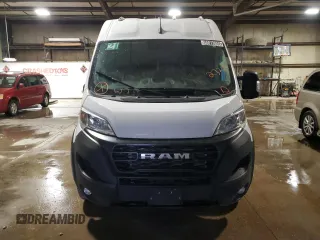 2024 Ram ProMaster Cargo Tradesman with VIN 3C6LRVDG0RE132534, listed as a Copart auction lot 48013655 with 27,227 mi miles and Clean Title. Bid and sale history available at DreamBid. Image 5.