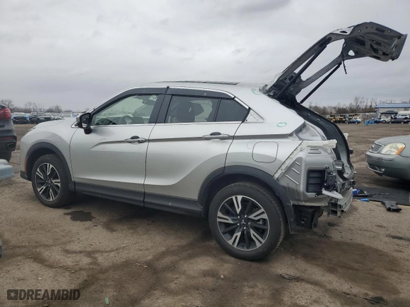 2024 Mitsubishi Eclipse Cross SE with VIN JA4ATWAA8RZ036849, listed as a Copart auction lot 47122345 with 10,411 mi miles and Salvage Title. Bid and sale history available at carsss.com. Image 2.