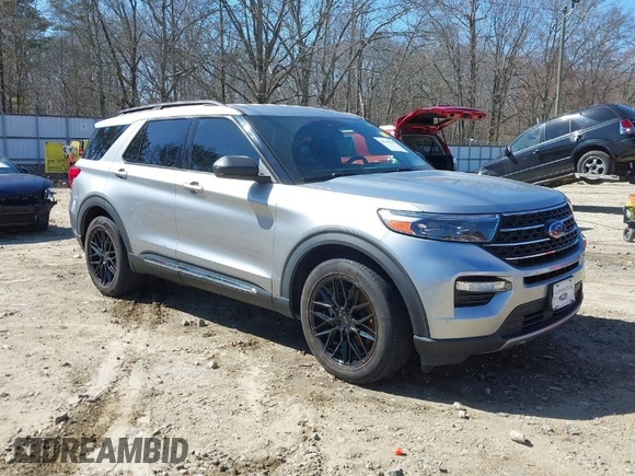2020 Ford Explorer XLT with VIN 1FMSK7DH8LGA09516, listed as a IAAI auction lot 41650942 with 113,000 mi miles and . Bid and sale history available at carsss.com. Image 1.