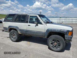 1987 Toyota 4Runner с VIN JT4RN62D3H0161126, выставлен на аукционе Copart как лот 58435425 с пробегом 260 063 миль миль и Чистый • Clean title. История ставок и продаж доступна на DreamBid. Изображение 4.