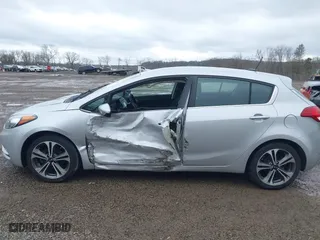 2016 Kia Forte 5-Door EX with VIN KNAFX5A85G5496365, listed as a IAAI auction lot 41920359 with 127,907 mi miles. Bid and sale history available at carsss.com. Image 14.