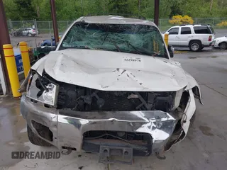 2004 Nissan Armada LE z VIN 5N1AA08B44N717061, wystawiony jako IAAI lot #42298978 z przebiegiem 246 938 mil mil oraz . Historia ofert i sprzedaży dostępna na DreamBid. Obrazek 12.