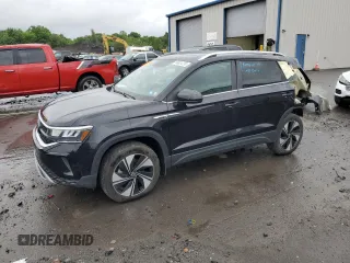 2023 Volkswagen Taos SE z VIN 3VVVX7B22PM358024, wystawiony jako Copart lot #56624735 z przebiegiem 7 969 mil mil oraz Szkoda całkowita • Salvage title. Historia ofert i sprzedaży dostępna na DreamBid. Obrazek 1.