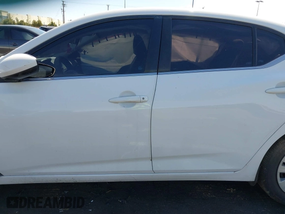 2020 Nissan Sentra S with VIN 3N1AB8BV1LY305204, listed as a IAAI auction lot 41749018 with 40,381 mi miles. Bid and sale history available at carsss.com. Image 14.