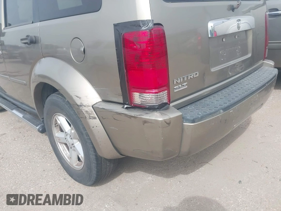 2007 Dodge Nitro SLT with VIN 1D8GT58K87W545963, listed as a IAAI auction lot 41703284 with Not Provided miles. Bid and sale history available at carsss.com. Image 6.