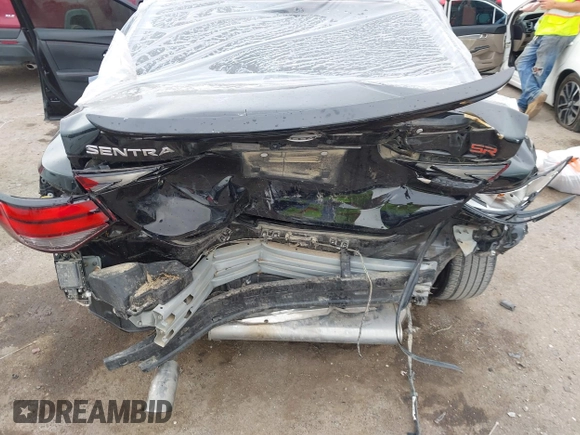 2024 Nissan Sentra SR with VIN 3N1AB8DV4RY255002, listed as a IAAI auction lot 42461623 with 19,189 mi miles and . Bid and sale history available at DreamBid. Image 6.