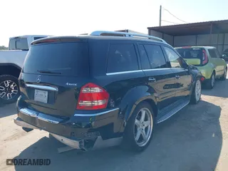 2009 Mercedes-Benz GL-Class 5.5L with VIN 4JGBF86E59A498918, listed as a IAAI auction lot 40603852 with 226,239 mi miles. Bid and sale history available at carsss.com. Image 4.