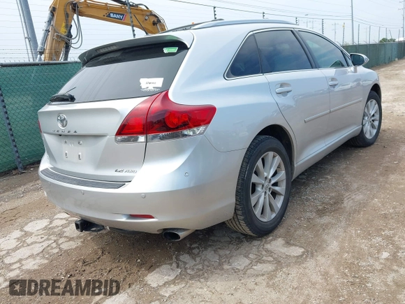 2013 Toyota Venza LE with VIN 4T3BA3BB4DU035888, listed as a IAAI auction lot 42357700 with 177,000 mi miles and . Bid and sale history available at DreamBid. Image 4.