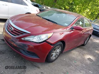 2014 Hyundai Sonata GLS z VIN 5NPEB4AC4EH865502, wystawiony jako IAAI lot #42086730 z przebiegiem 223 622 mil mil oraz . Historia ofert i sprzedaży dostępna na DreamBid. Obrazek 2.