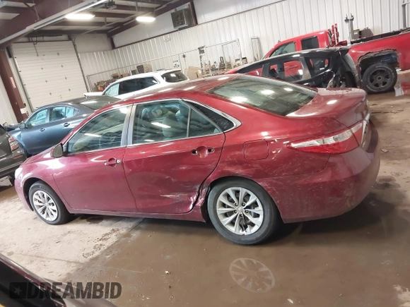 2017 Toyota Camry XLE with VIN 4T1BF1FK5HU692603, listed as a IAAI auction lot 41627917 with 21,986 mi miles. Bid and sale history available at carsss.com. Image 14.