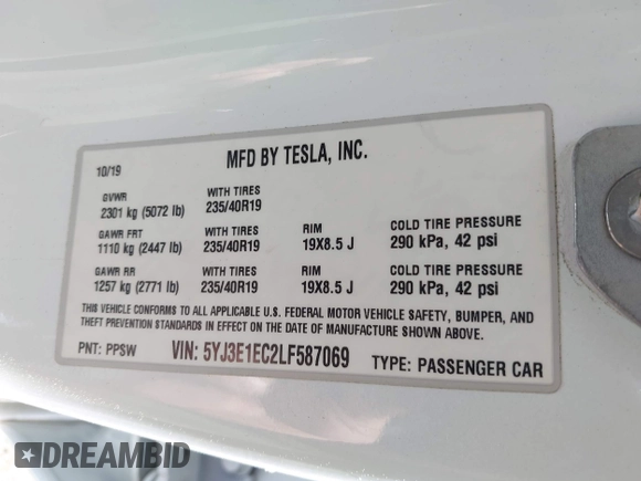 2020 Tesla Model 3 Performance z VIN 5YJ3E1EC2LF587069, wystawiony jako IAAI lot #42063691 z przebiegiem Nie podano mil oraz . Historia ofert i sprzedaży dostępna na DreamBid. Obrazek 9.