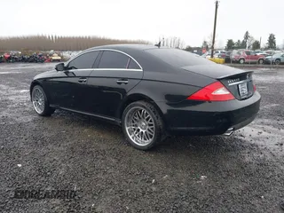 2009 Mercedes-Benz CLS-Class 5.5L with VIN WDDDJ72X59A142519, listed as a IAAI auction lot 41120381 with 74,270 mi miles. Bid and sale history available at carsss.com. Image 3.