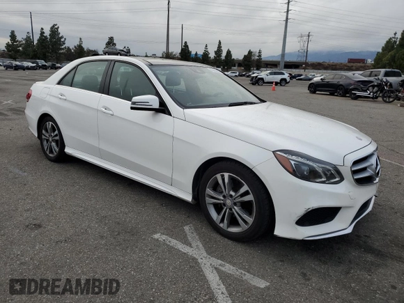 2014 Mercedes-Benz E-Class E 250 BlueTEC Luxury with VIN WDDHF0EB9EA943376, listed as a Copart auction lot 82695654 with 185,193 mi miles and Salvage Title. Bid and sale history available at carsss.com. Image 4.