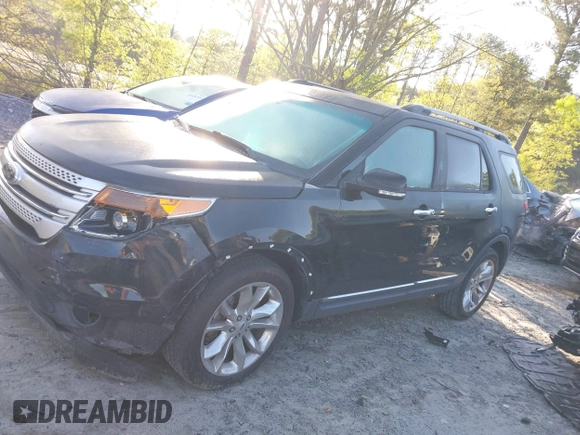 2015 Ford Explorer XLT with VIN 1FM5K7D82FGC02049, listed as a IAAI auction lot 42018044 with 114,237 mi miles and . Bid and sale history available at DreamBid. Image 14.