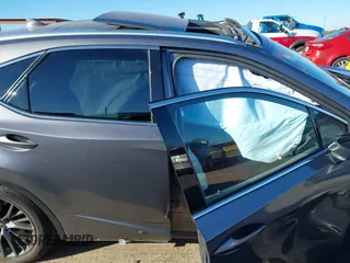 2021 Lexus RX 350 F Sport z VIN 2T2YZMDA7MC281269, wystawiony jako IAAI lot #41418485 z przebiegiem 40 913 mil mil oraz . Historia ofert i sprzedaży dostępna na DreamBid. Obrazek 13.
