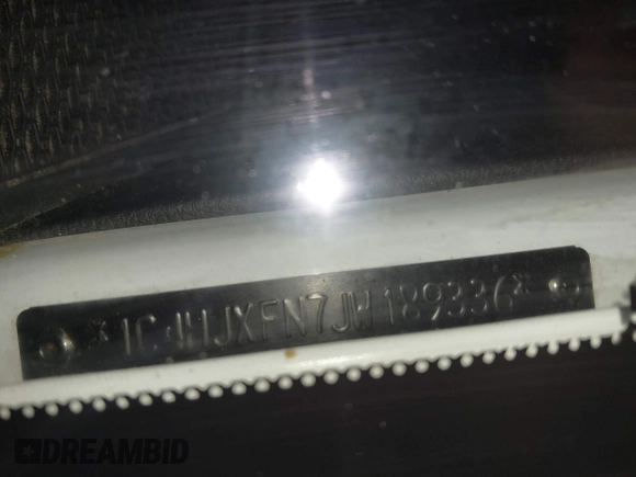 2018 Jeep Wrangler Unlimited Rubicon с VIN 1C4HJXFN7JW189336, выставлен на аукционе IAAI как лот 41642244 с пробегом 100 960 миль миль и . История ставок и продаж доступна на DreamBid. Изображение 9.