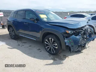 2025 Mazda CX-50 Premium Plus с VIN 7MMVABEY6SN348954, выставлен на аукционе IAAI как лот 41889457 с пробегом 107 миль миль и . История ставок и продаж доступна на DreamBid. Изображение 1.