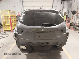 2019 Nissan Pathfinder SV с VIN 5N1DR2MM2KC625433, выставлен на аукционе IAAI как лот 41608795 с пробегом 65 651 миль миль и . История ставок и продаж доступна на DreamBid. Изображение 16.
