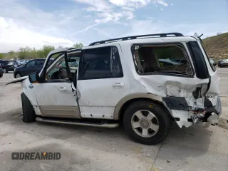 2005 Ford Expedition Eddie Bauer z VIN 1FMFU18525LB09713, wystawiony jako Copart lot #55100245 z przebiegiem Nie podano mil oraz Szkoda całkowita • Salvage title. Historia ofert i sprzedaży dostępna na DreamBid. Obrazek 2.