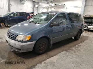 2003 Toyota Sienna CE with VIN 4T3ZF19C13U512777, listed as a Copart auction lot 46268535 with 293,221 mi miles and Clean Title. Bid and sale history available at carsss.com. Image 1.