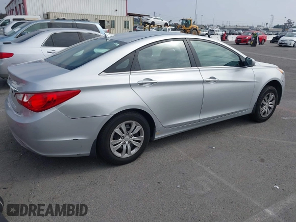 2013 Hyundai Sonata GLS with VIN 5NPEB4AC9DH598744, listed as a IAAI auction lot 42024858 with 92,750 mi miles and . Bid and sale history available at carsss.com. Image 4.