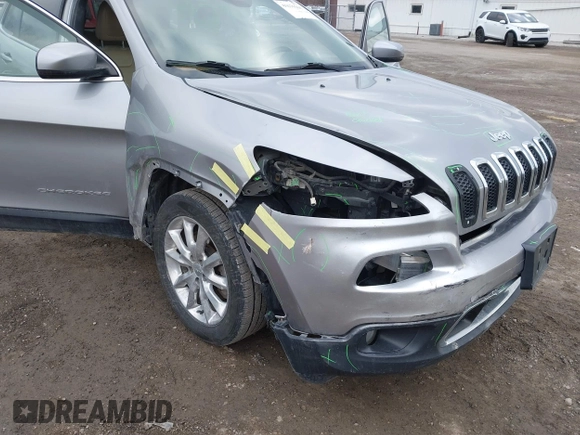 2016 Jeep Cherokee High Altitude with VIN 1C4PJLDB6GW229136, listed as a IAAI auction lot 41675568 with 146,533 mi miles. Bid and sale history available at carsss.com. Image 6.
