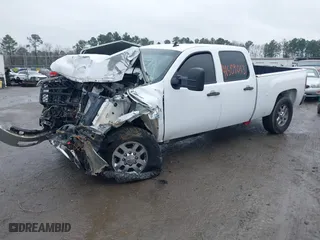 2011 Chevrolet Silverado 2500HD LT with VIN 1GC1KXE86BF186651, listed as a IAAI auction lot 41509013 with 1 mi miles. Bid and sale history available at carsss.com. Image 16.
