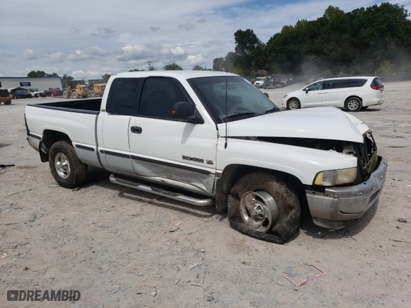 1998 Dodge Ram 1500 with VIN 3B7HC13Z0WG224352, listed as a Copart auction lot 70655734 with 231,762 mi miles and Clean Title. Bid and sale history available at carsss.com. Image 4.