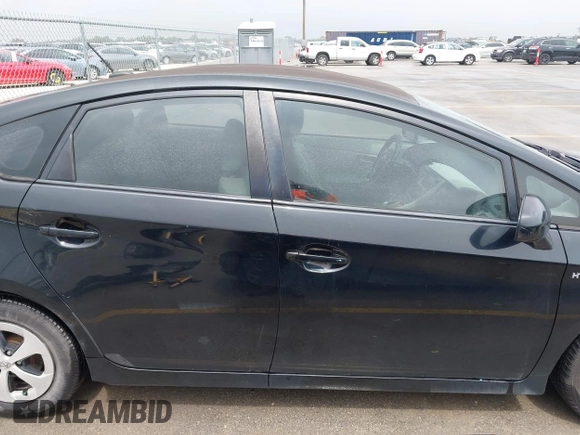 2014 Toyota Prius Four with VIN JTDKN3DU2E1776107, listed as a IAAI auction lot 41961997 with 175,905 mi miles. Bid and sale history available at carsss.com. Image 13.